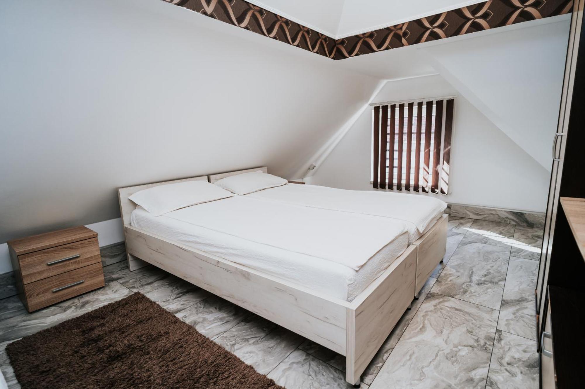 Apartment Attic سيبيو المظهر الخارجي الصورة